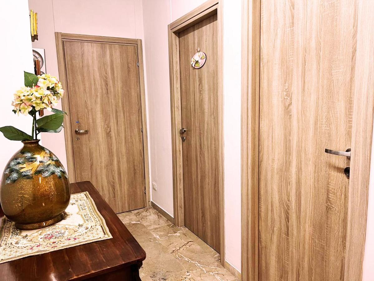 Casa Radiosa Varese Rooms Kültér fotó