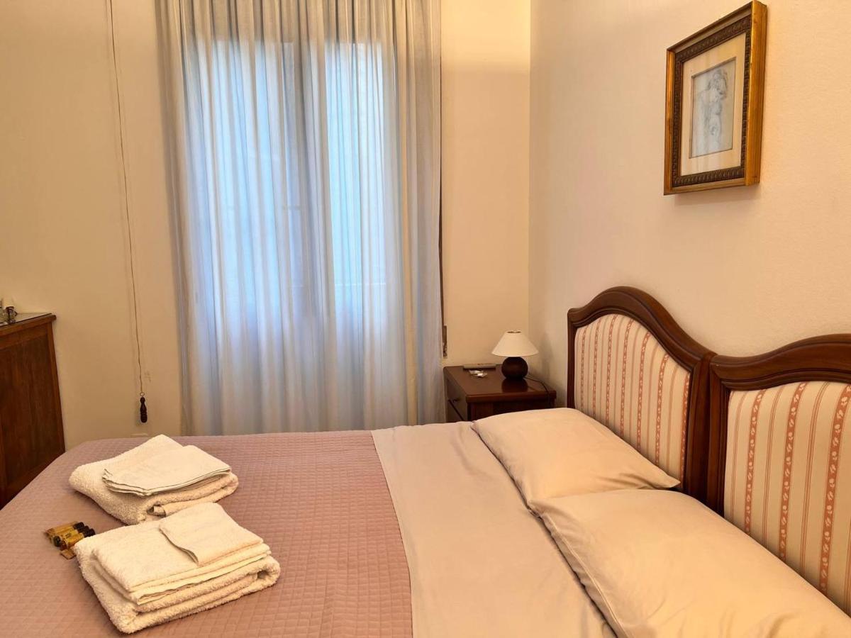Casa Radiosa Varese Rooms Kültér fotó